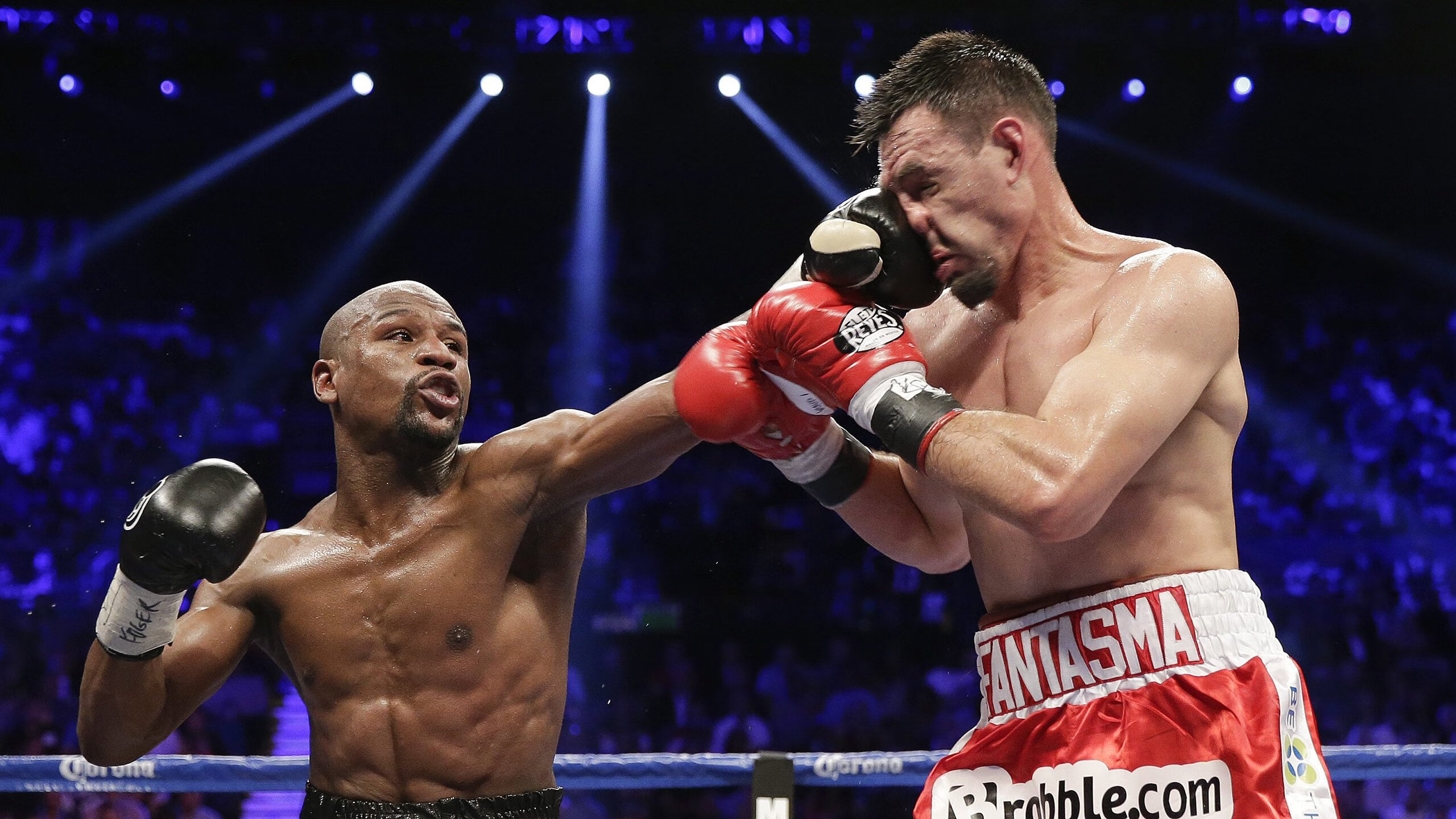 ayx-德甲比赛火力全开：攻势如潮的对决，德甲比赛集锦